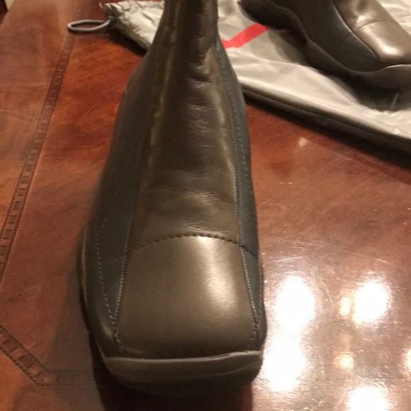 Prada booties - Picture 2 of 7